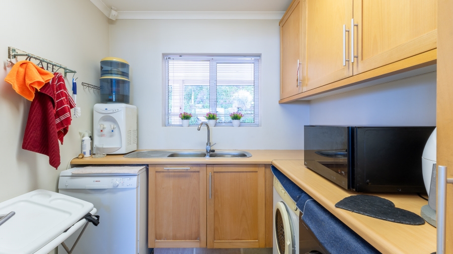 3 Bedroom Property for Sale in Pienaarstrand Western Cape